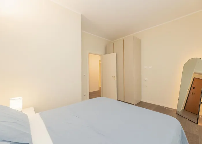 Modern Elegance Center, Porta Nuova *