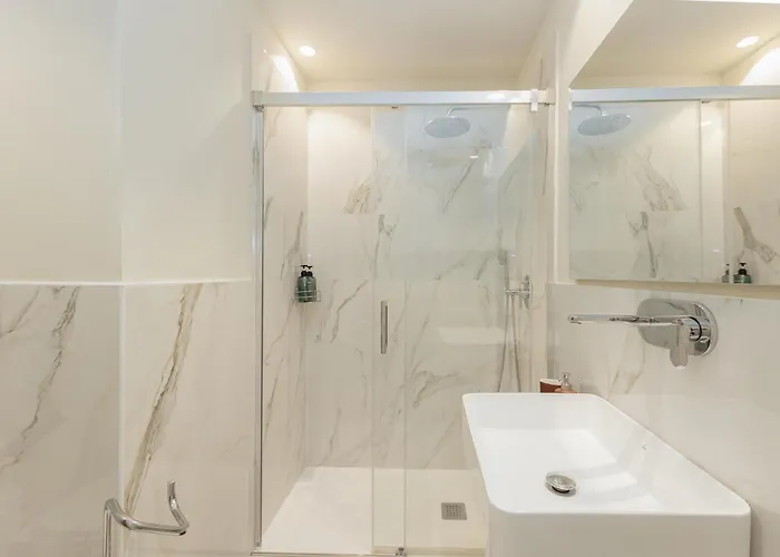 Modern Elegance Center, Porta Nuova * Torino