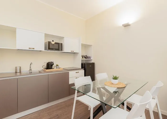 Modern Elegance Center, Porta Nuova 아파트 토리노